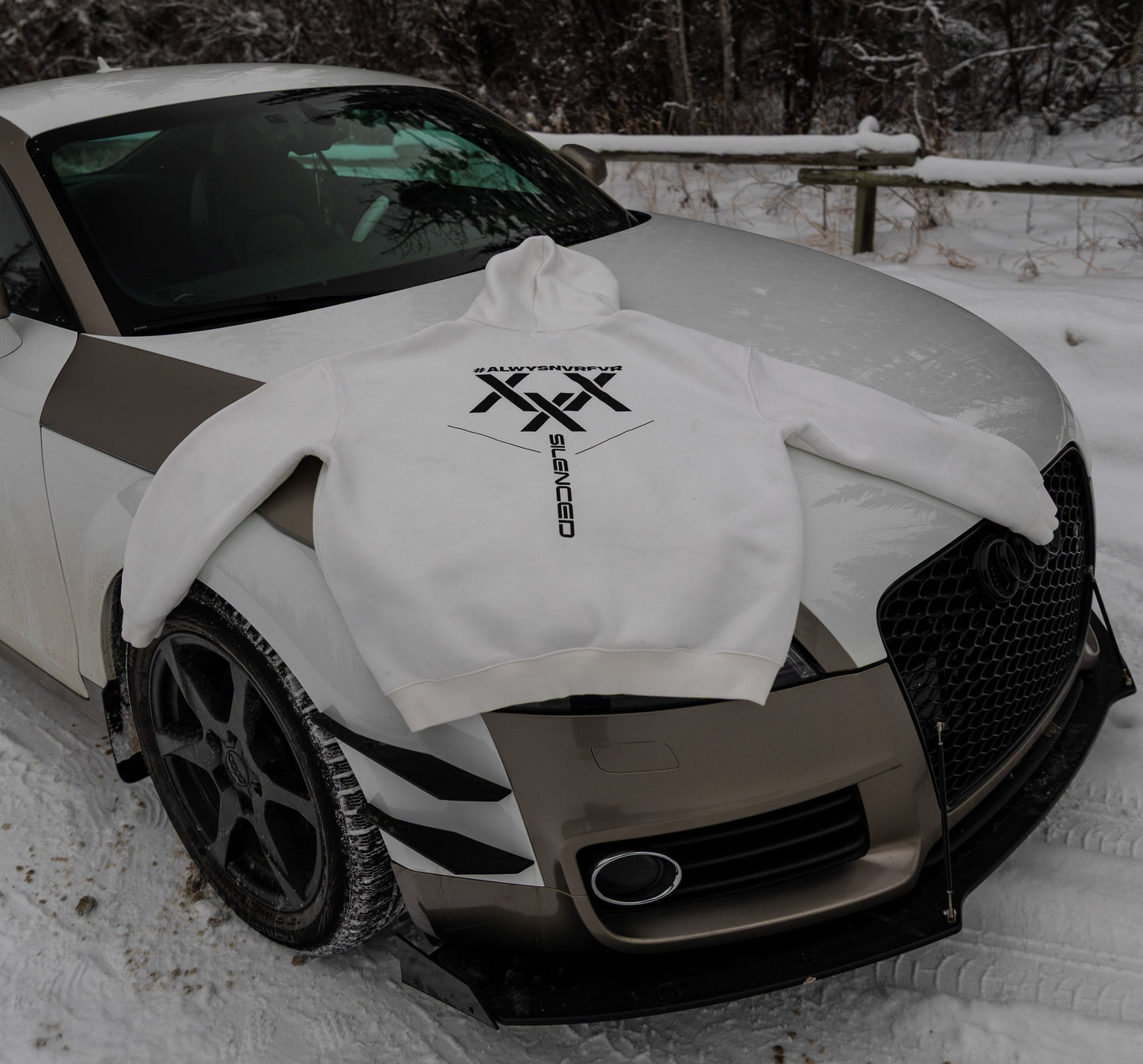 Whiteout Oversize Fleeced Hoodie