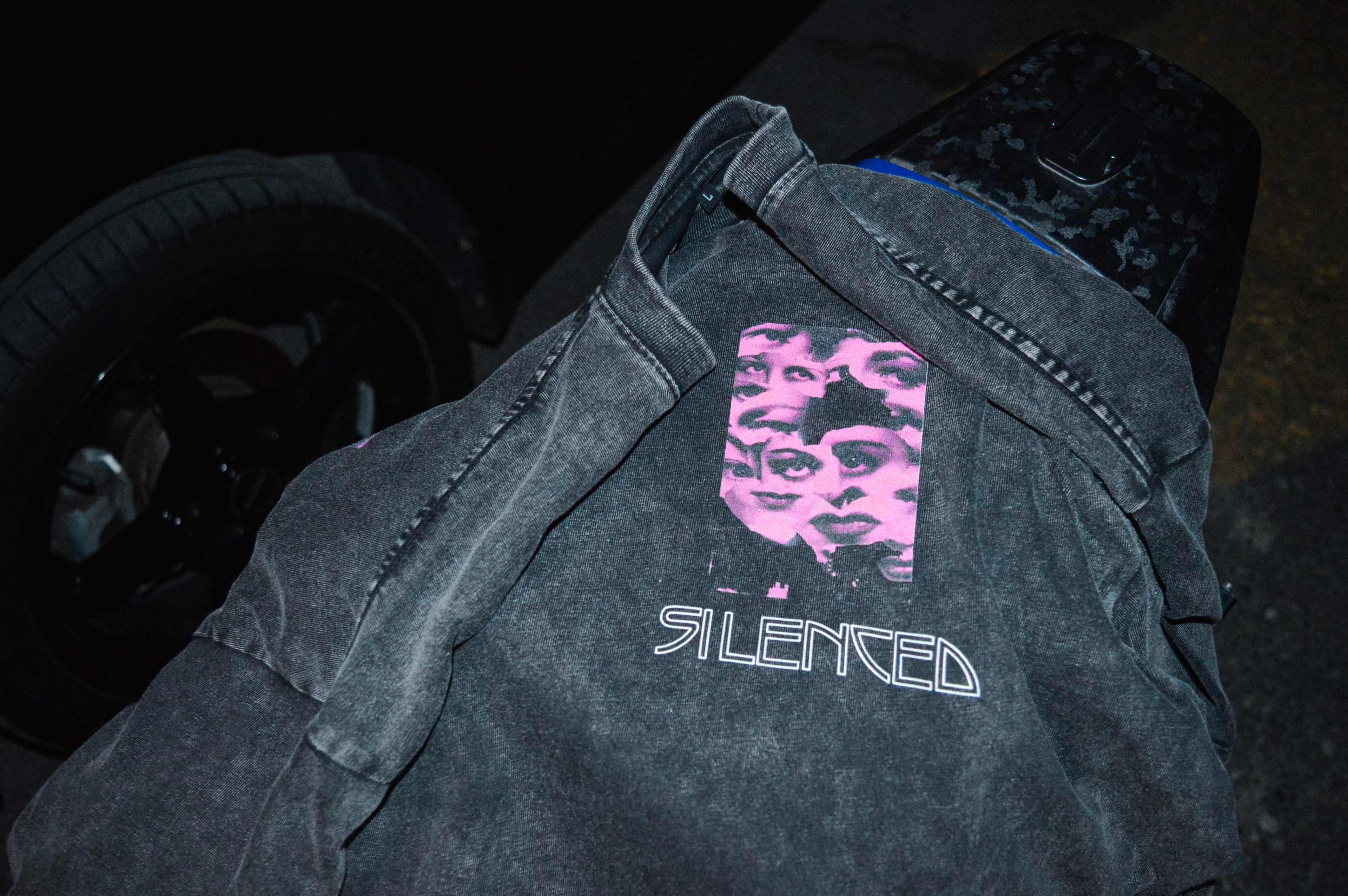 'you look lost in those eyes of yours' Acid Wash Oversize T-Shirt